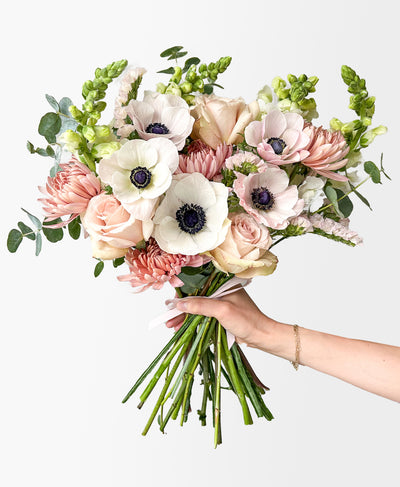 Fine and Sandy (16+ stems)