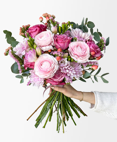 On Pointe (19+ stems)