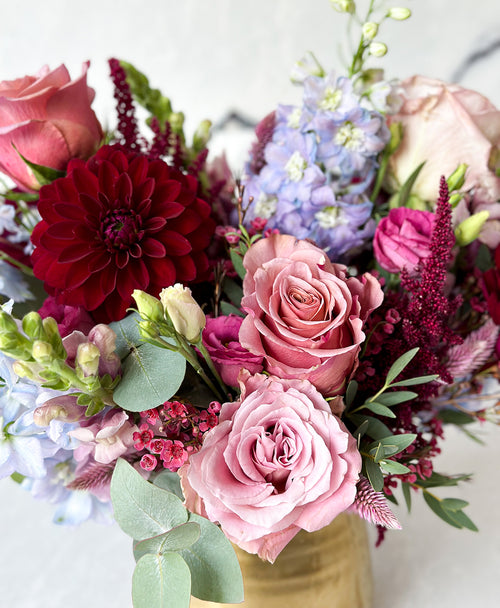 Guaranteed same-day flower delivery in Maple, Ontario