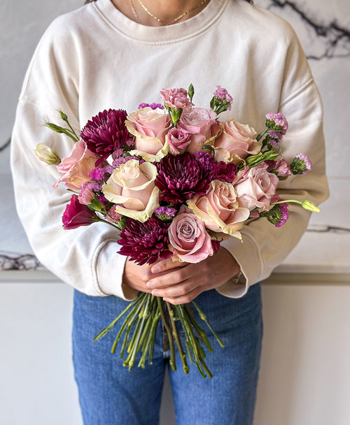 Plum Around (15+ stems)