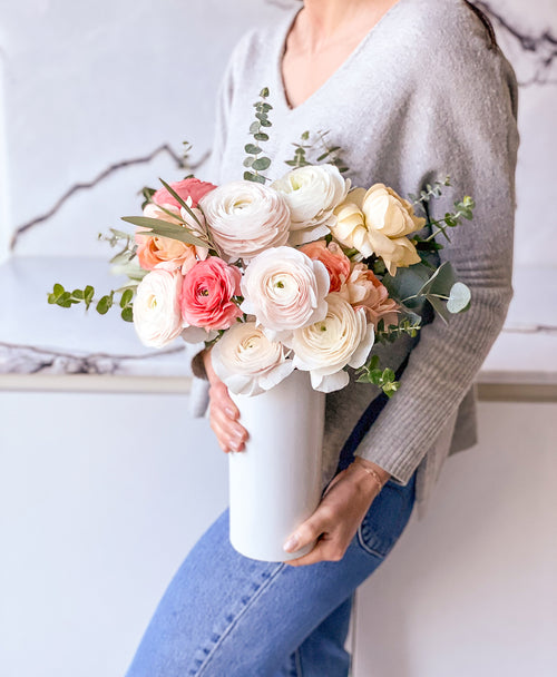 New Leaf Ranunculus (15+ stems)