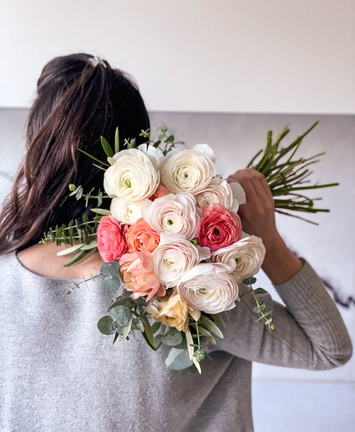 New Leaf Ranunculus (15+ stems)