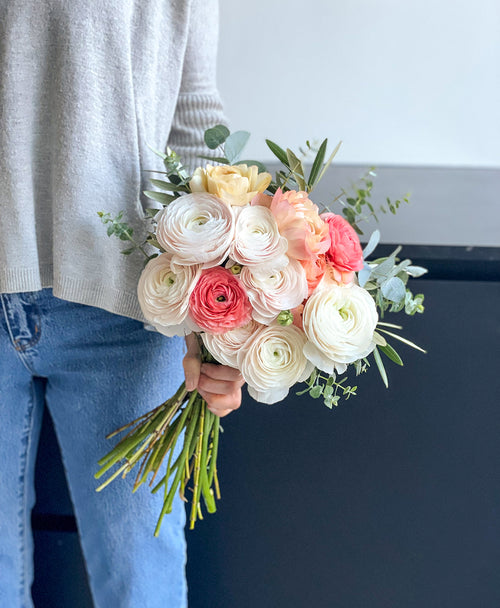 New Leaf Ranunculus (15+ stems)