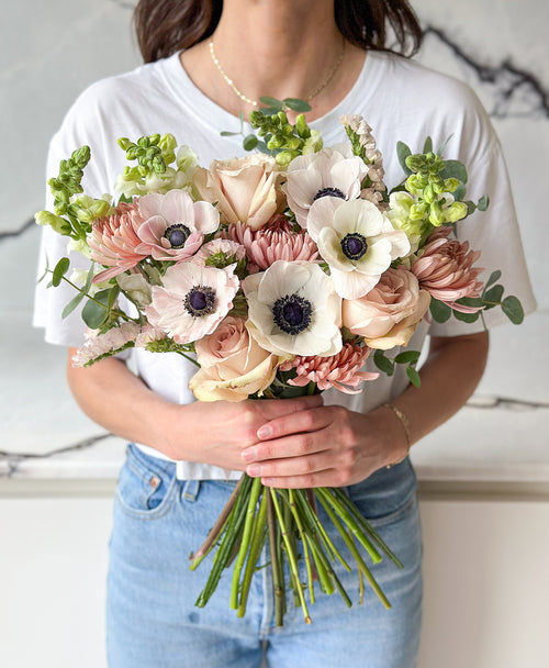 Fine and Sandy (16+ stems)