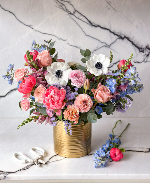 Significant Mother (360 centrepiece)