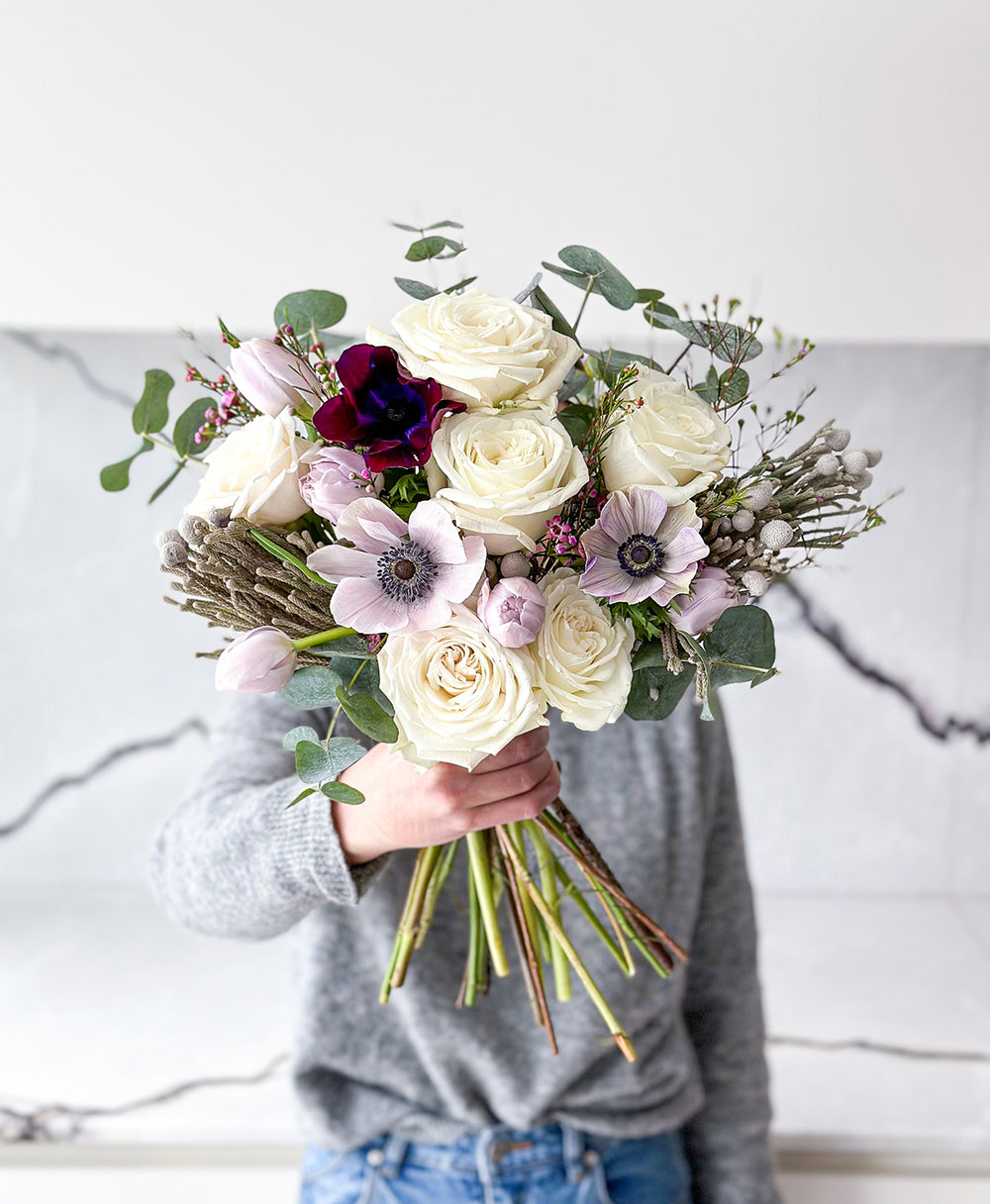 Shop Elegant Winter Blooms First Frost 18+ Stems | Tonic Blooms