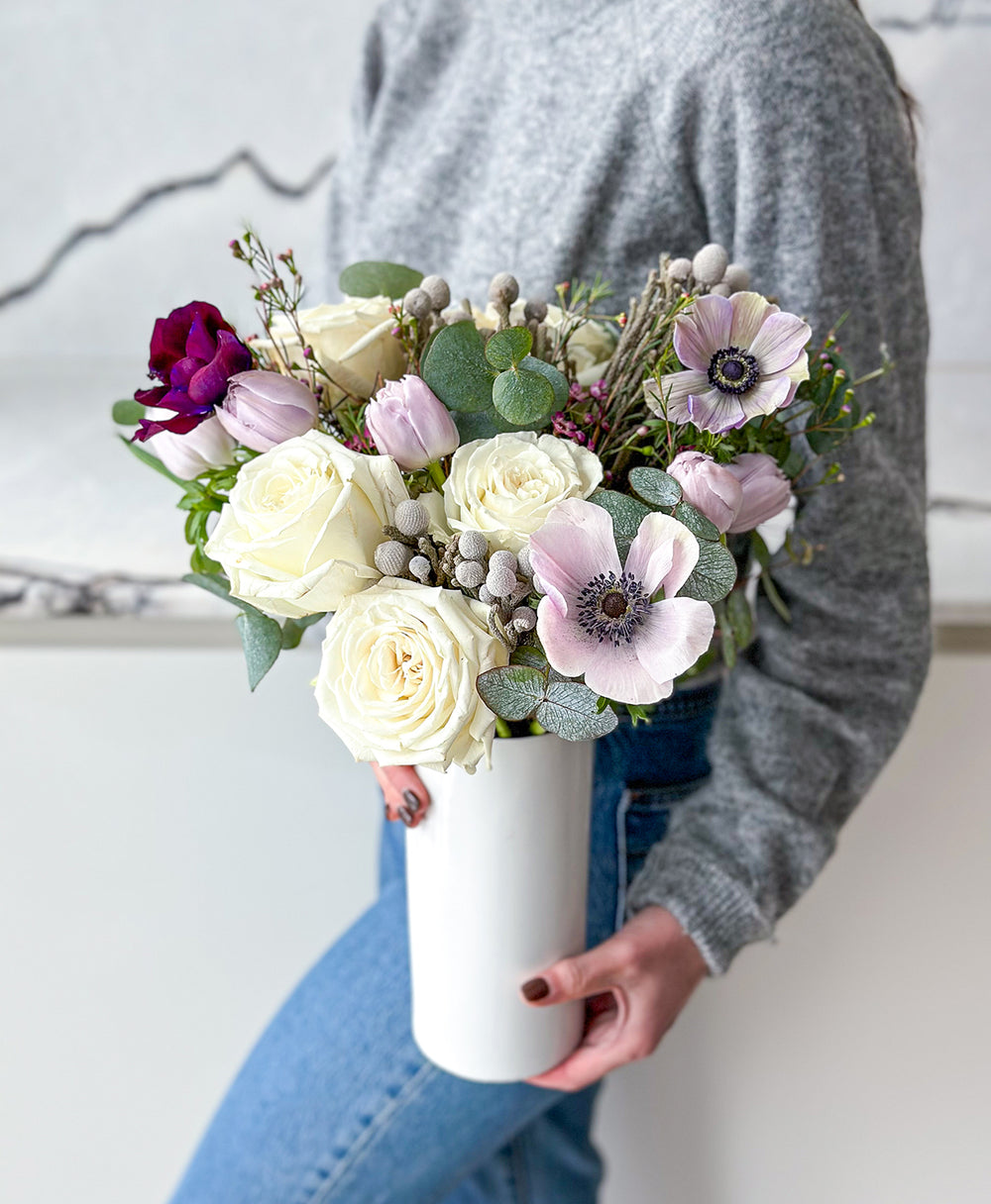 Shop Elegant Winter Blooms First Frost 18+ Stems | Tonic Blooms