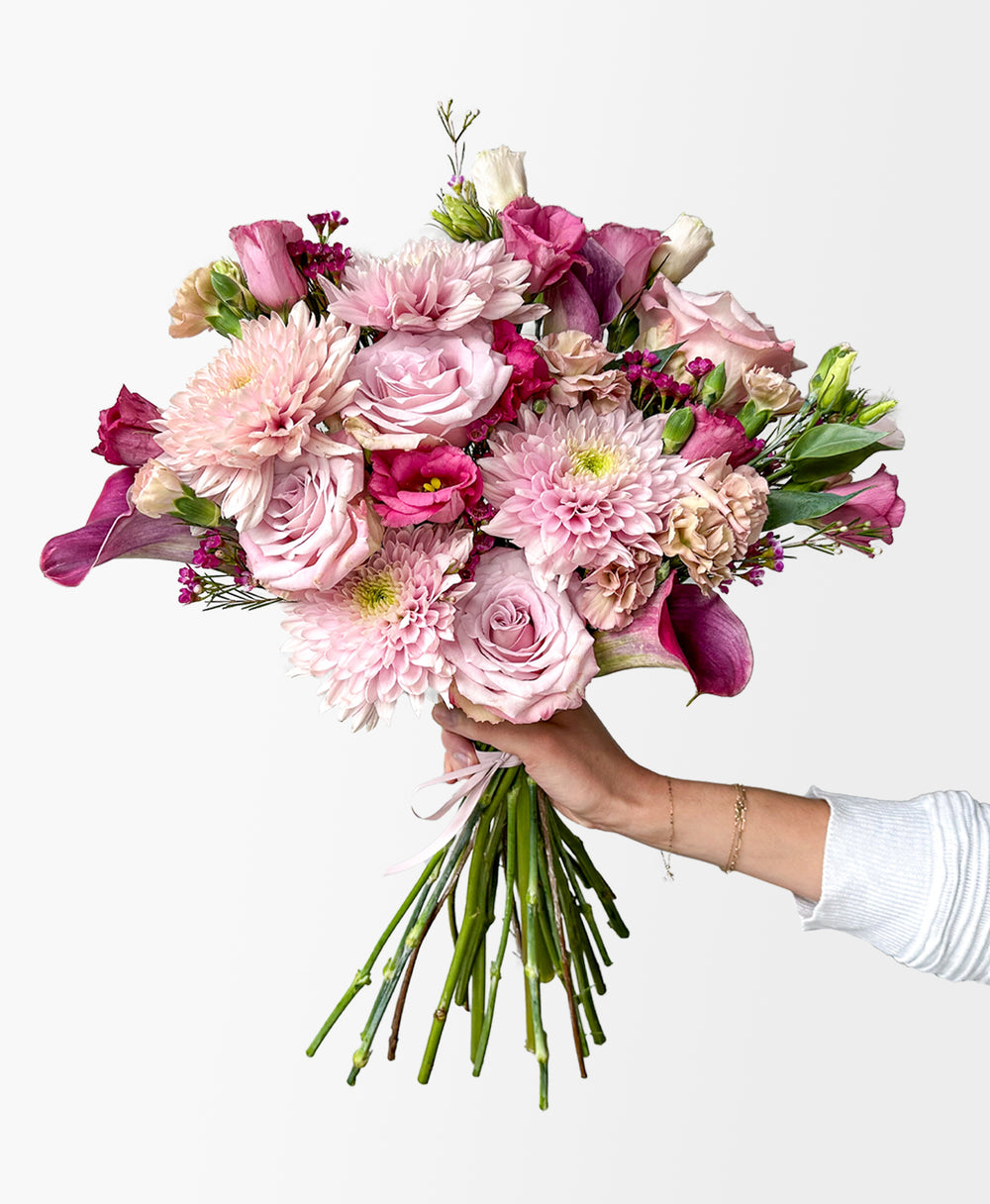 Sweater Weather (20+ stems) Flower Care