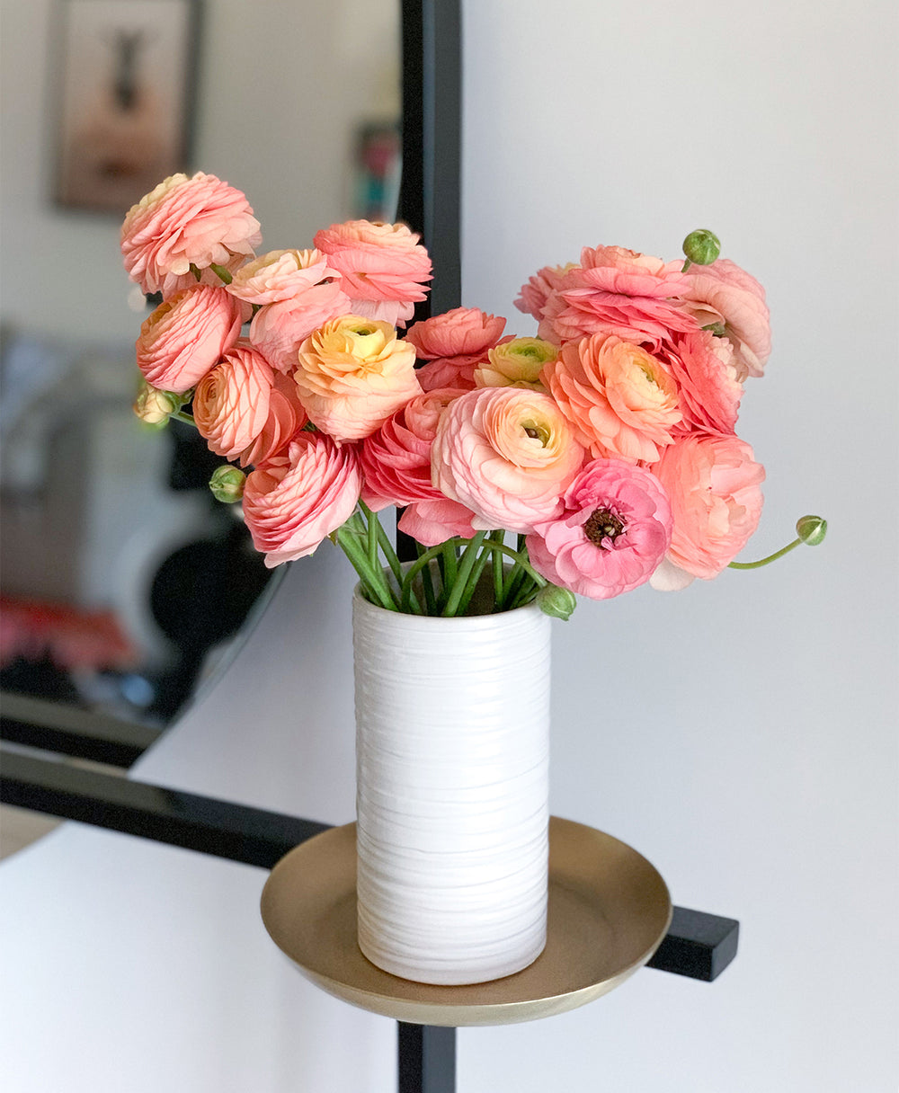 Peach, Please! Ranunculus Fresh Wedding Flowers | Tonic Blooms