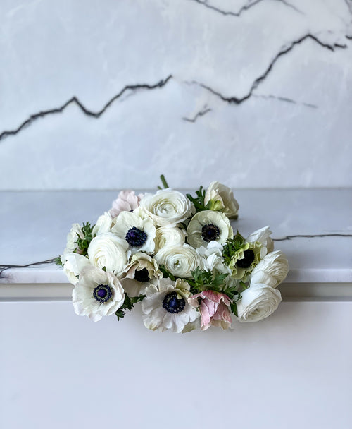 All The White Moves (20 stems)